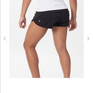 Ivivva by Lululemon Speed shorts, Black, size 10